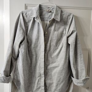 Duluth Trading Co Light Gray Button Down Shirt